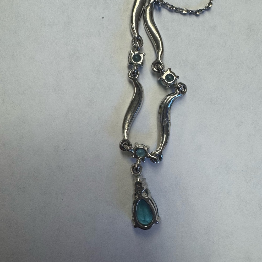AVON Nina Ricci birthstone necklace - Picture 4 of 5